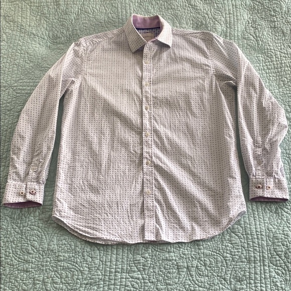 Button Down Shirt with Beautiful, Subtle Detailing - Picture 1 of 4